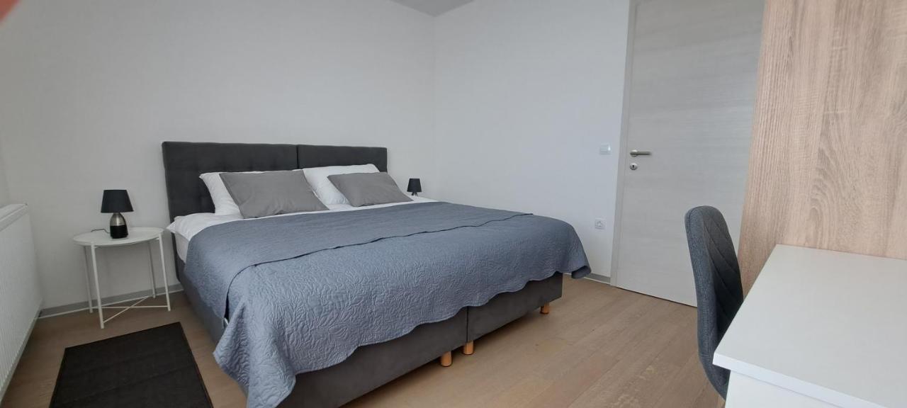 Apartment וואראז'דין מראה חיצוני תמונה